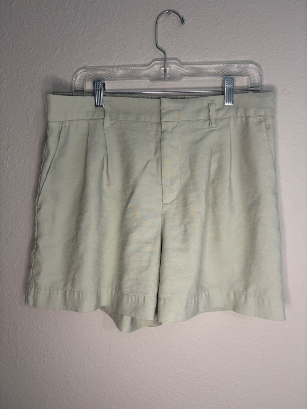 A New Day High Waist Women's Shorts in Light Sage, Size 12
